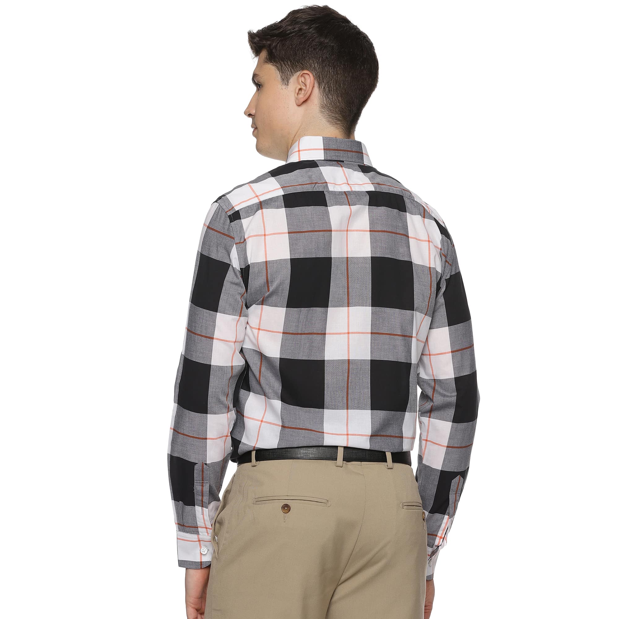 Maverick Cotton Check Shirt In White & Black - Image 4